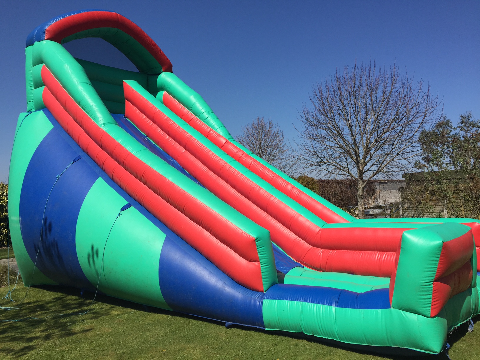 Giant Superslide